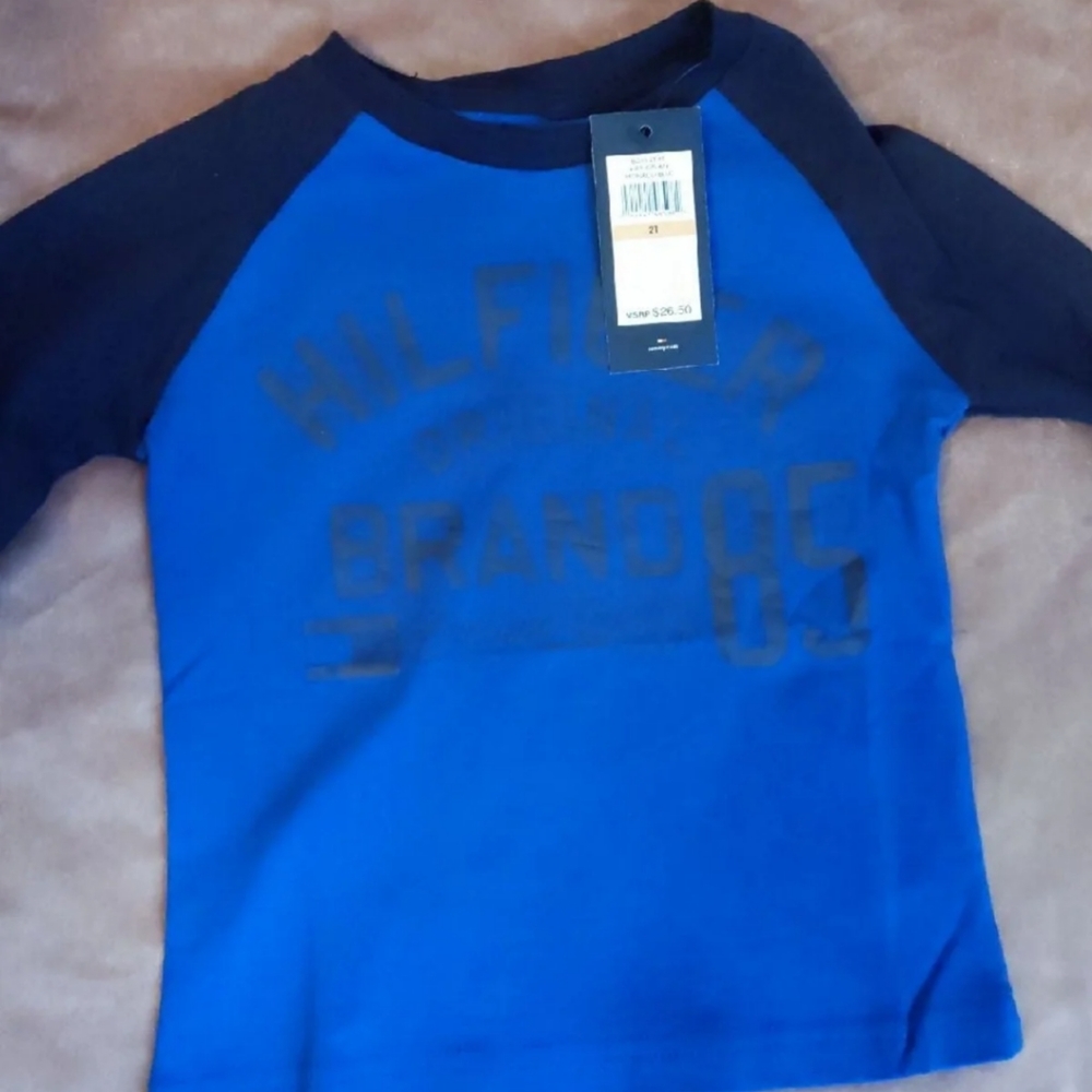 2t Tommy Hilfiger long sleeve